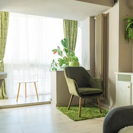 Golden Paradise * Bucarest