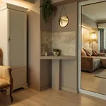 Golden Paradise Bukarest